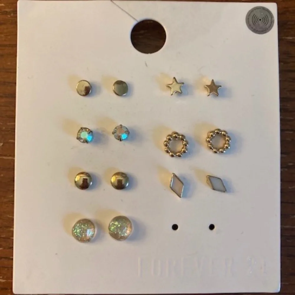Forever 21 Gold Tone Post Stud Earrings l Set of 7 Pairs l New With Tag